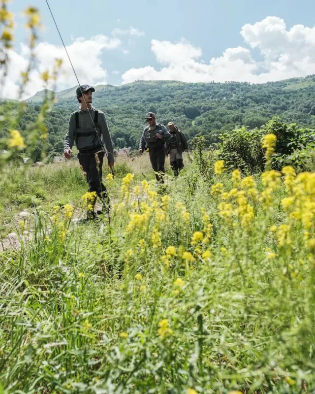📽 Voici quelques images de ce tournage réalisé dans les Pyrénées avec @agence_nomade_peche  e@damientoussaint 🏞🎣

#tournage #vidéo #videaste #pyrennees #outdoor #nature #peche #truite